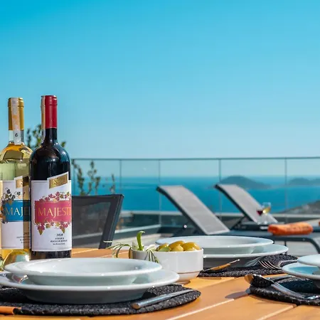 Safran Maidan Kalkan