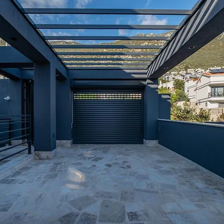 Safran Maidan Kalkan